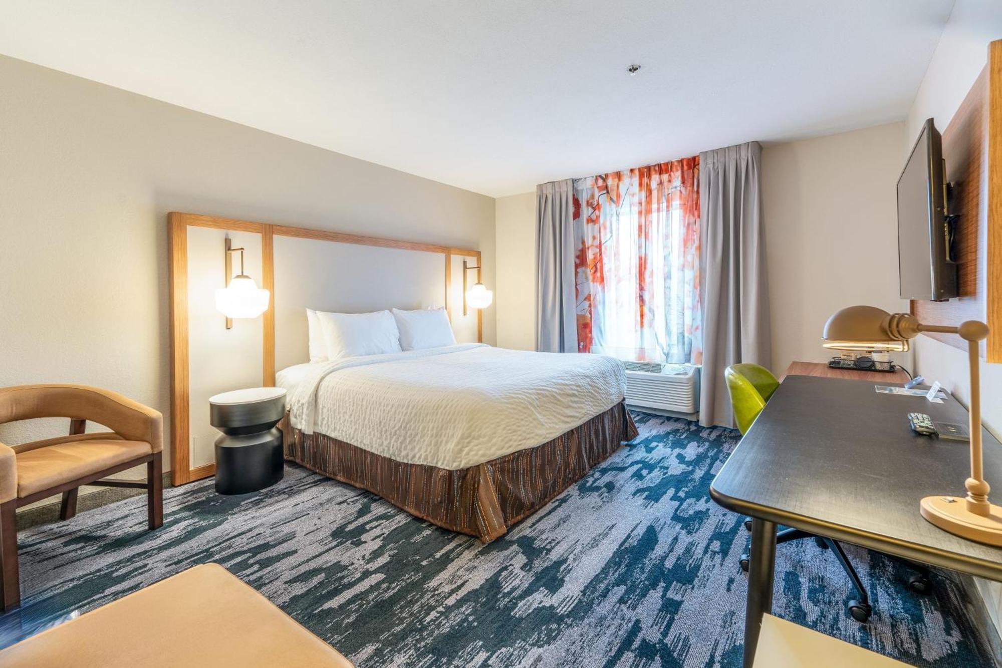 Fairfield & Hotel Fredericksburg